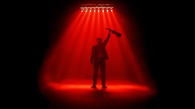 Västanå Teater Välkomnar - spelmannen och berättaren Thomas Andersson
