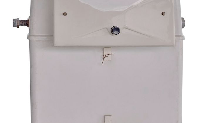 First Geberit concealed cistern and first actuator plate   1964 (HISTORY 150YoT)_Original