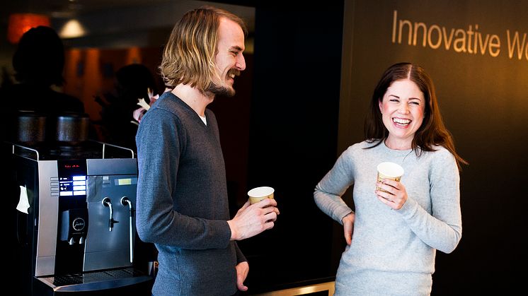  Vennskap på jobben kan gå ut over profesjonaliteten