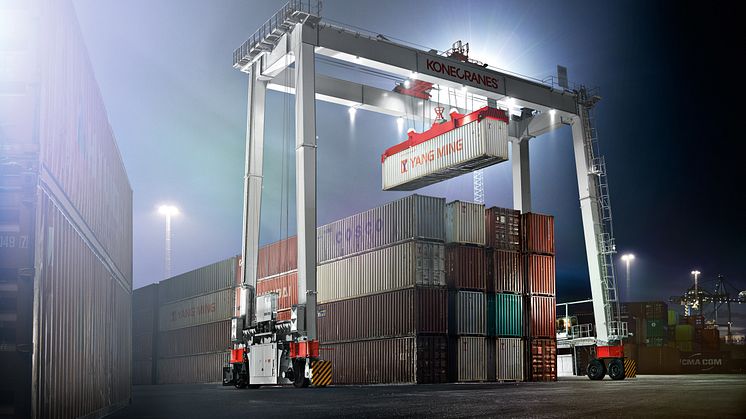 Boxing clever: Cavotec is supplying its advanced cable reel technologies for two Boxhunter RTG. Image credit: Konecranes.