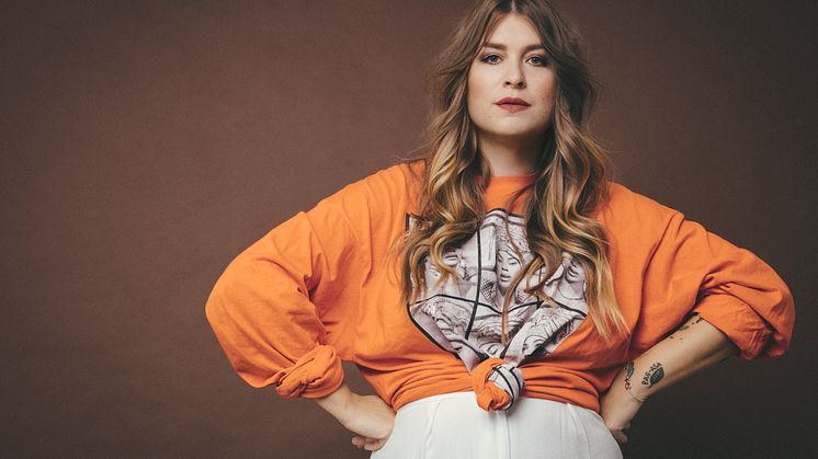 ELLE rekryterar stjärnartist som influencer