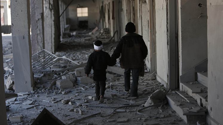 Ny rapport från krigets Syrien: Barndom under belägring