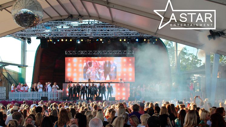 A Star siktar på ett hundratal konsertillfällen per år