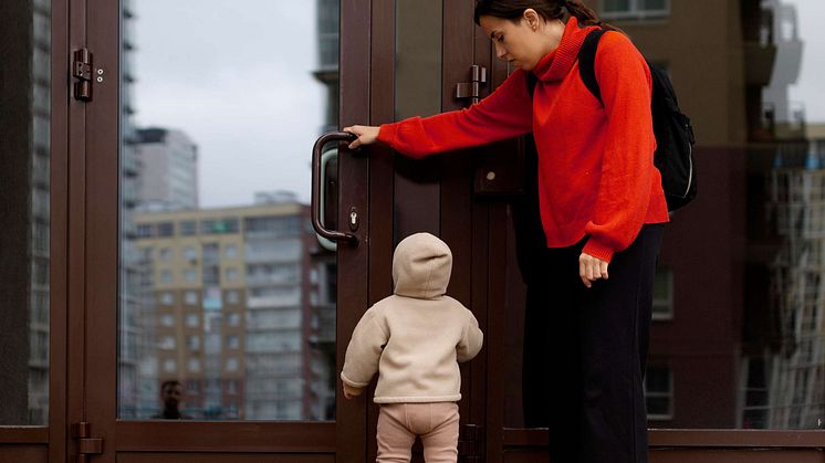 Regeringen lägger förslag om förlängning av tillfällligt tilläggsbidrag för barnfamiljer