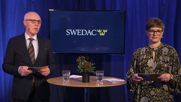 Peter Kronvall, kommunikationschef på Swedac, och Anna Werner, presskontakt på Swedac modererade webinaret.
