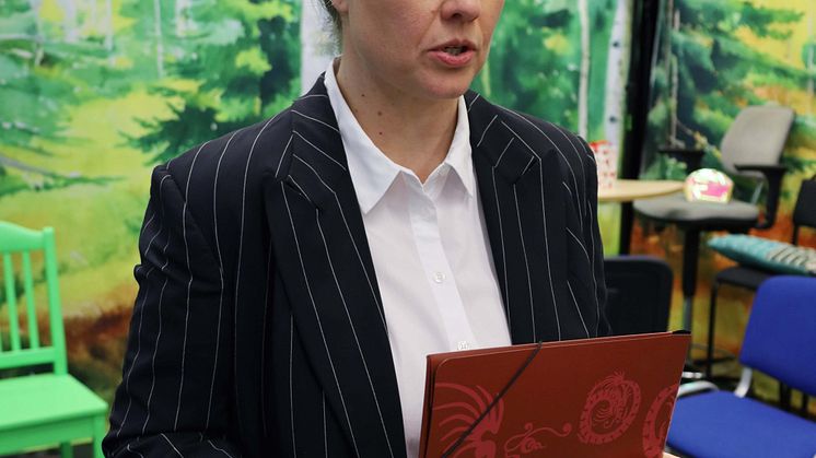 09_KlasseTjut_KarinOscarsson_FOTOSaraPärlefalk.jpg