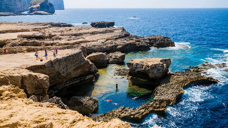 DEST_MALTA_GOZO_BLUE-HOLE_Dwejra_GettyImages-157110624.jpg_Universal_Within usage period_33740.jpg