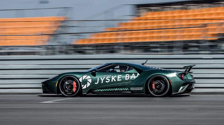 Jason Watt & his Ford GT2