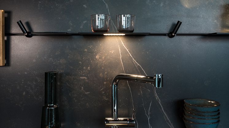 THEWALL mit unsichtbarem Sound von WHD: Integriert, vernetzt und stylisch.