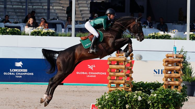 El Barone 111 och Malin Baryard Johnsson under GCT-tävlingarna på Stockholm Stadion 2021, foto: GCT