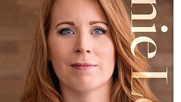 Ny bok: Sanningens ögonblick av Annie Lööf