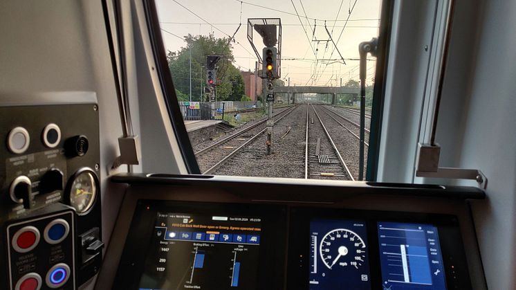 First ETCS Level 2 test train 2.jpg