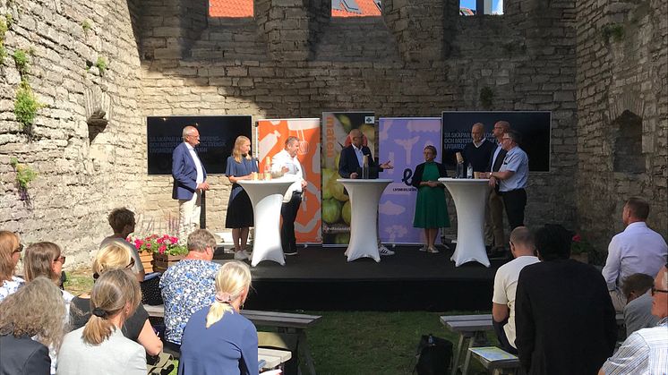Bild från LRF:s och Livsmedelsföretagens seminarium "Så skapar vi en konkurrens- och motståndskraftig svensk livsmedelsproduktion" i Almedalen