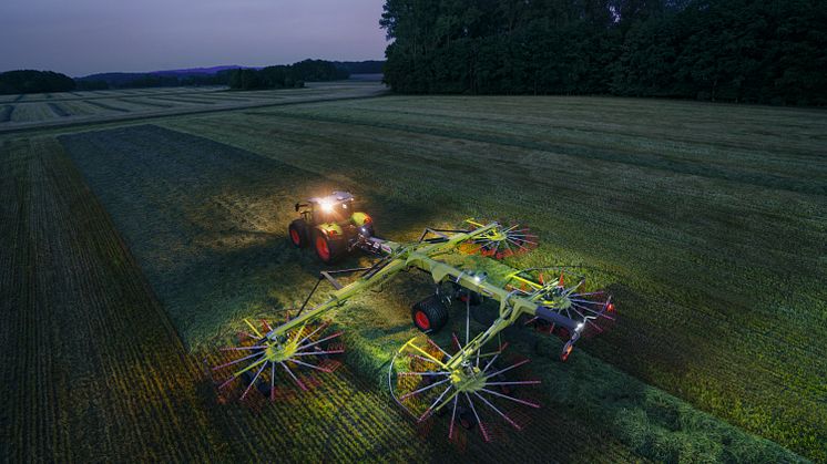 Automation reduces operator's workload during forage harvesting