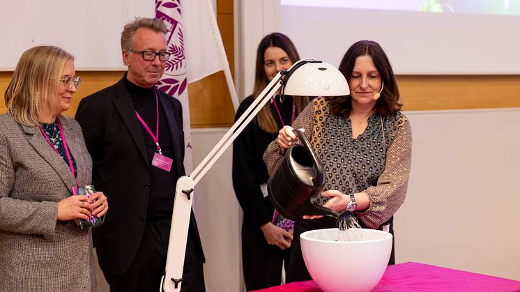 Invigning FIH 2