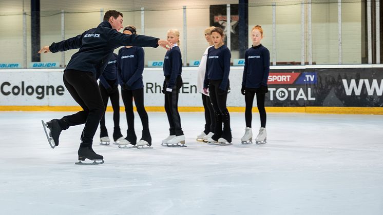 HOLIDAY ON ICE ACADEMY Sommercamp