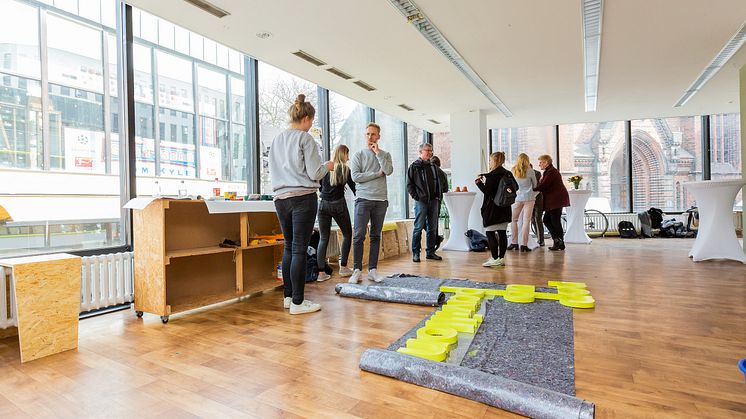 Viel Platz im Pop Up Pavillon