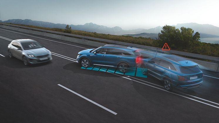 Kia Sorento Multicollision_3600x2400-mcbs