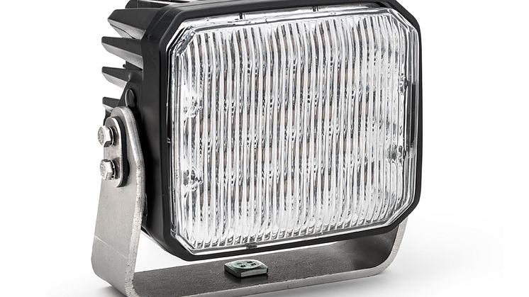 HELLA Power Beam 5000 LED - arbetsstrålkastare som ger hela 4500 lumen