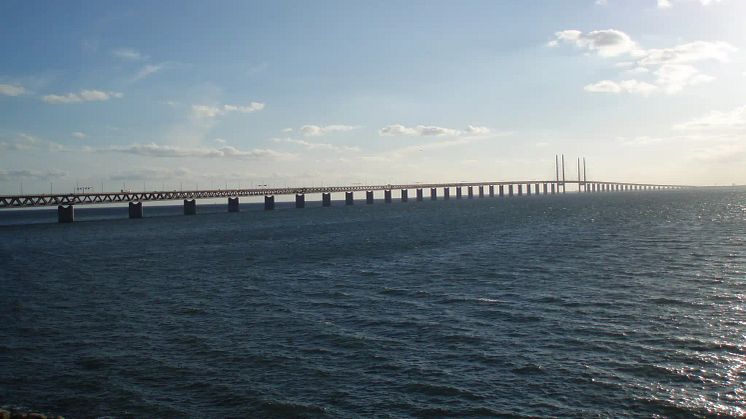 bridge-malmo-copenhagen-2022-11-16-23-56-57-utc-1