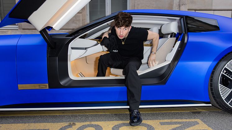 barry_keoghan_jaguar-22.jpg