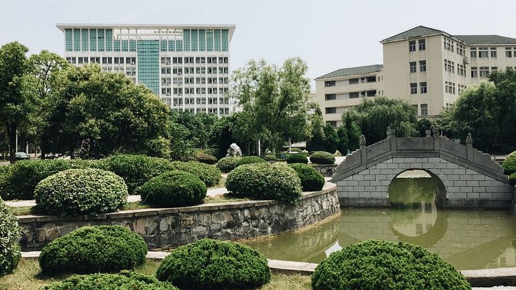 Campus der Hefei-University: 1980 gegründet, 14.0000 Studierende, 900 Mitarbeitende.
