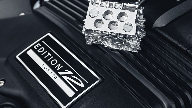 Speed Edition 12 - W12 Engine Artefact - 2