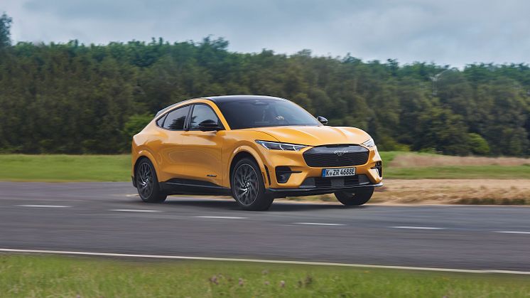 Ford Mustang Mach-E GT 2021