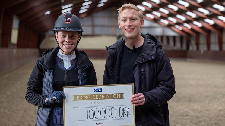 Katrine Kristensen sammen med Communications Consultant hos JYSK, Anders Græsbøll Buch.
