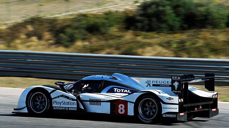 Peugeot 908 HYbrid4