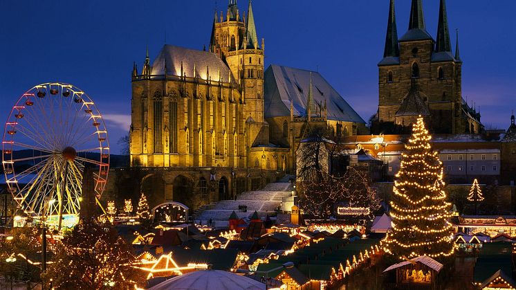 Julmarknad vid domkyrkan och Severikirche i Erfurt (Thüringen). FOTO: Barbara Neumann/Erfurt Tourismus und Marketing GmbH