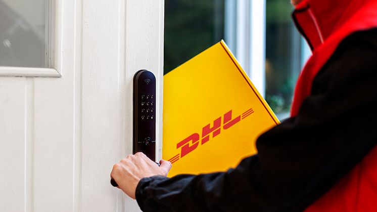 yale-dhl