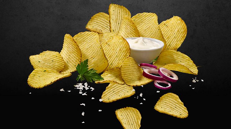 Estrella lanserar krispigaste chipsen någonsin och utklassar konkurrenten