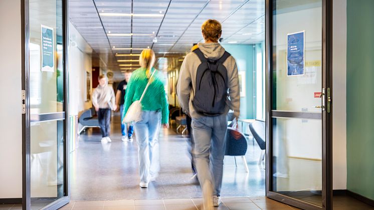 ElofLindälvsGymnasium_J3050