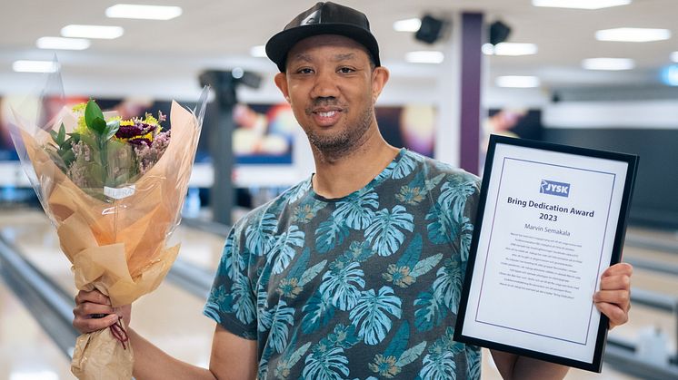 Marvin Semakala får JYSKs "Bring Dedication Award" 2023