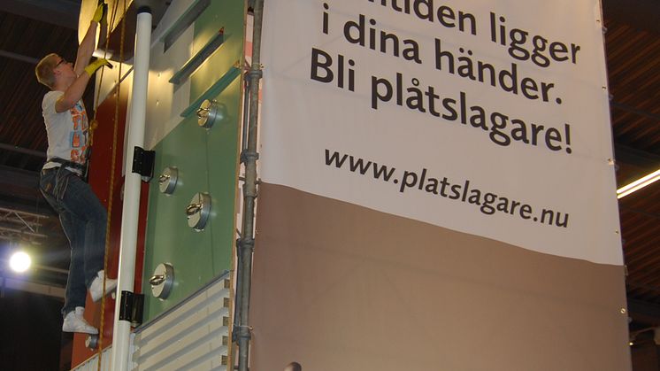 Plåtslagare tävlar om guld och Skånes ungdomar om ett sommarjobb.
