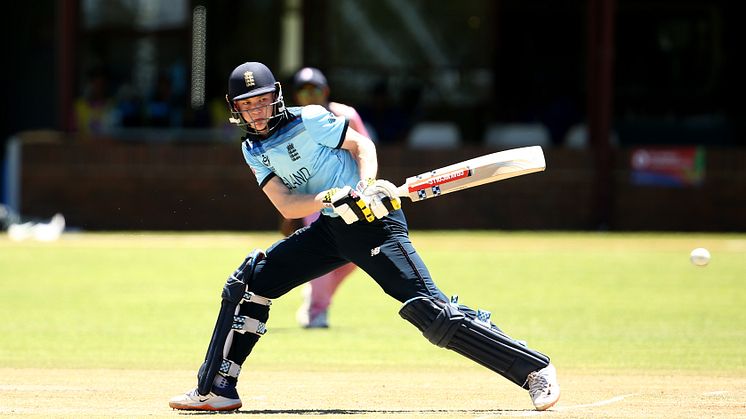 Dan Mousley reverse sweeps against Japan in the ICC U19 World Cup