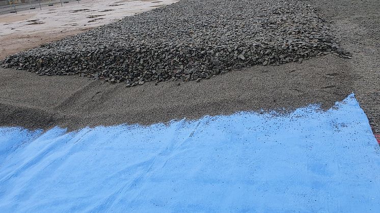 Aquatextilen Tencate GeoClean från Dahl vid bygget av en stor konsumentparkering i Ludvika