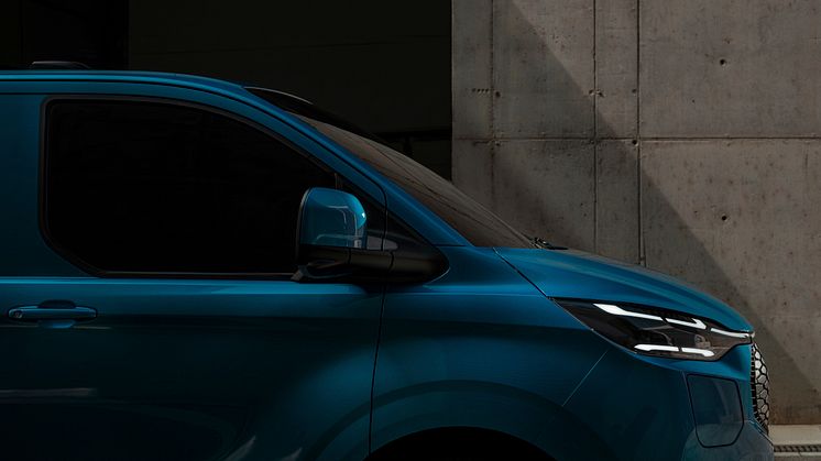 Ford E-Transit Custom 2022 (20)