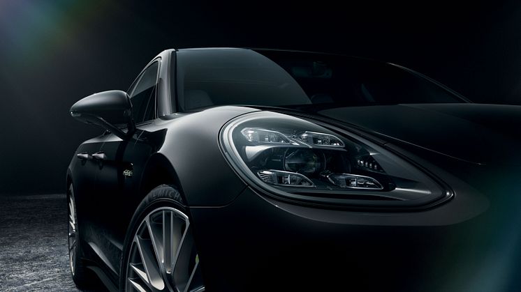 9 - Panamera 4 E-Hybrid Platinum Edition.jpg