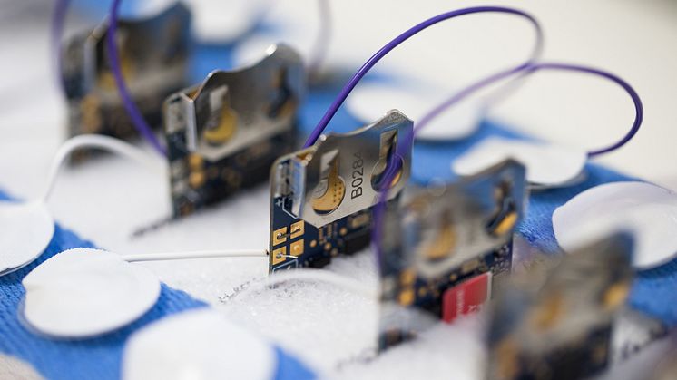 Isansys' wireless wearable sensors can be recycled & re-used for multiple patients