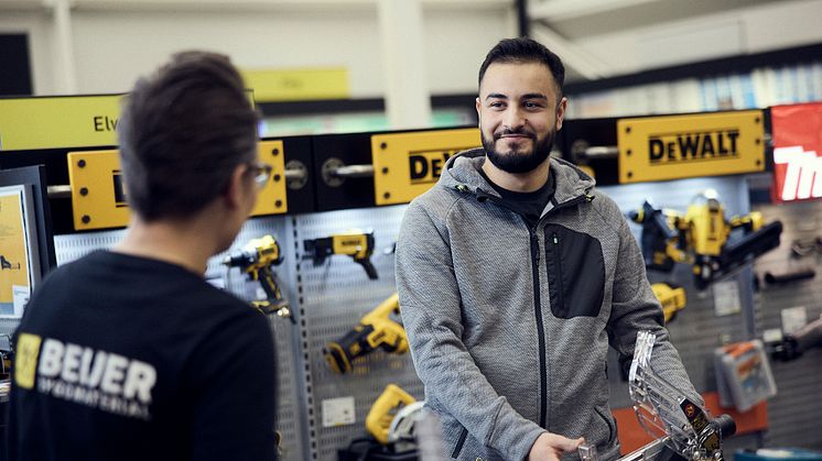  Att erbjuda en digitaliserad och mer lättillgänglig utbildningsform till våra medarbetare bidrar till att vi kan fortsätta ligga i framkant, säger Erik Norin, kategorigruppchef på Beijer Byggmaterial