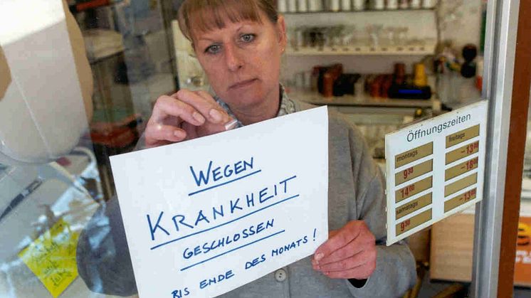 Eine lange Arbeitsunfähigkeit geht ins Geld. Der Versicherungsschutz sollte gut aufeinander abgestimmt sein. Foto: SIGNAL IDUNA