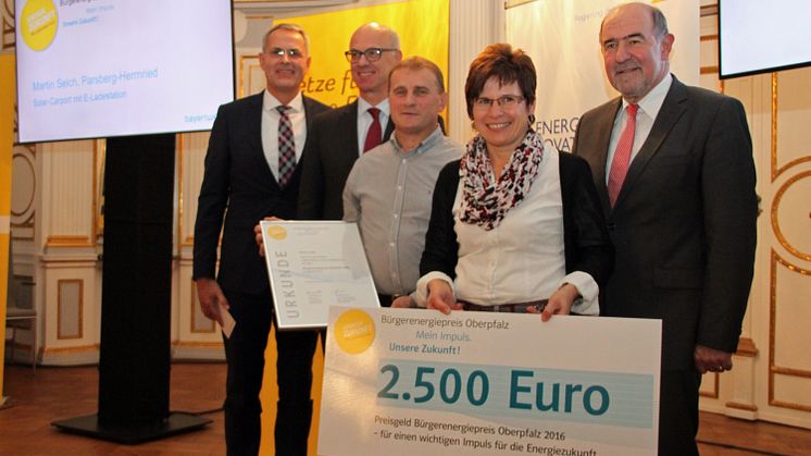Projekt: „Solar-Carport mit E-Ladestation“, Martin Selch aus Herrnried: 