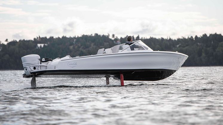 Candela C-7, driven by Tanguy de Lamotte