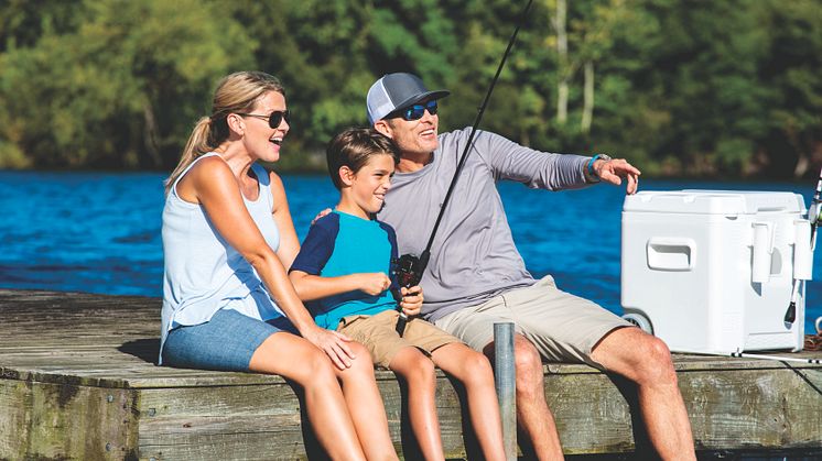 Gør din telefon til en fishfinder med  Garmins nye kastbare ekkolod, Striker Cast