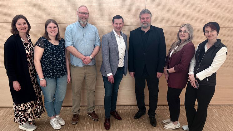 Abschluss eines vierjährigen Forschungsprojekts der Bentheimer Eisenbahn AG und der Universität Vechta: Aufgaben und Verwicklungen der Eisenbahngesellschaft unter der Herrschaft des Nationalsozialismus | Buchvorstellung in Bad Bentheim