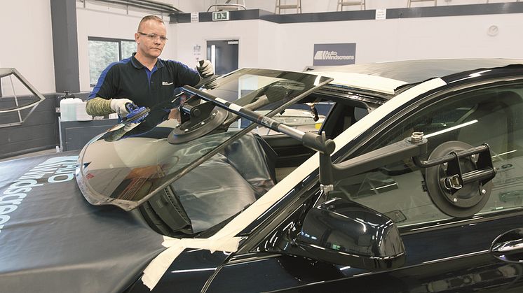 Lättviktsdesign, elektromobilitet och mindre föroreningar med Sikas högpresterande lim