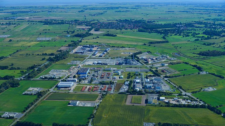 2208_Luftbild_Kavernenanlage_Etzel_1