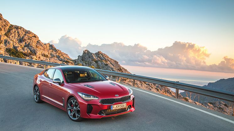 Kia Stinger_134